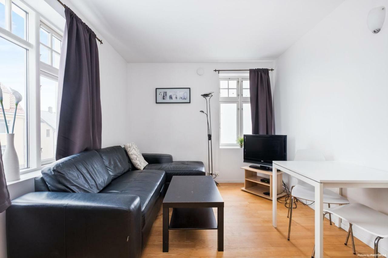 Norwegian Housing, Solbakkeveien 12 *