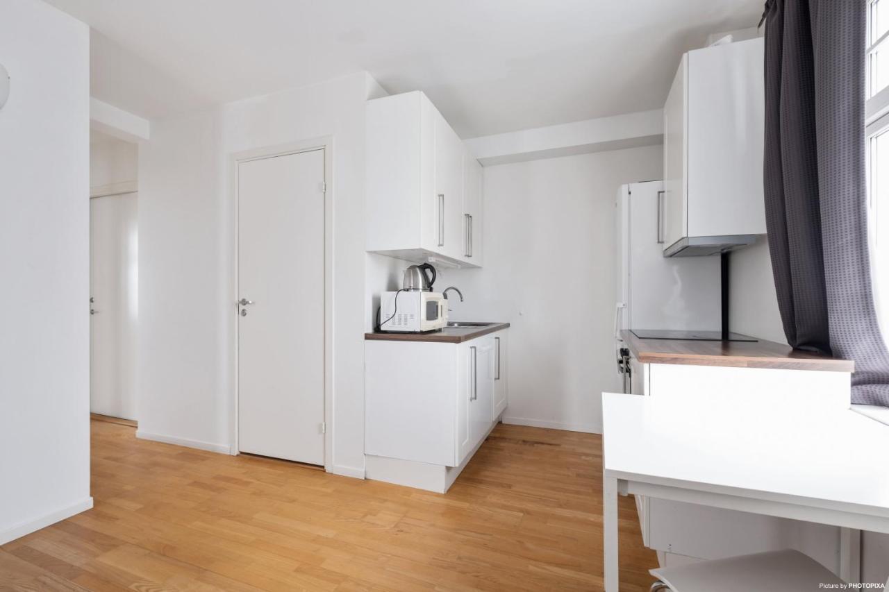 Norwegian Housing, Solbakkeveien 12 *
